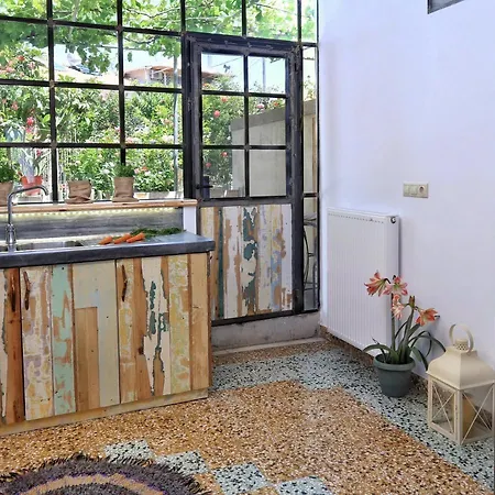 Apartman Tramezzo Designer's House *